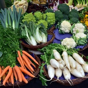 market, vegetables, market stall-3860952.jpg